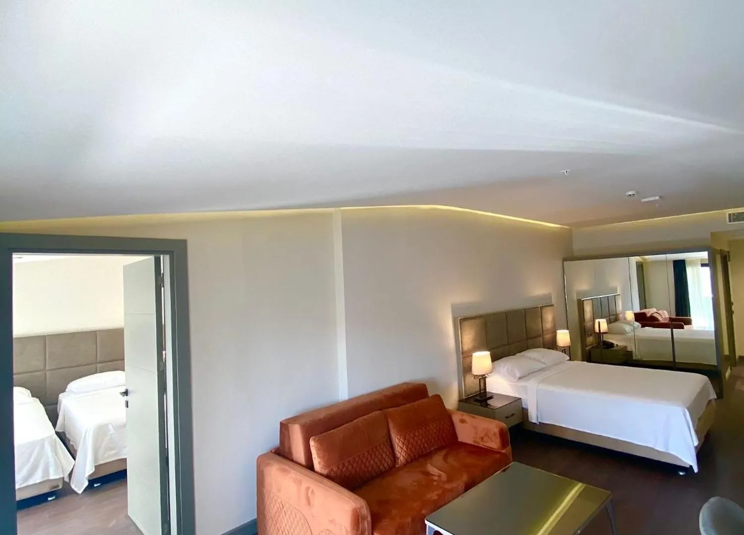 Alice Hotel Antalya Türkei