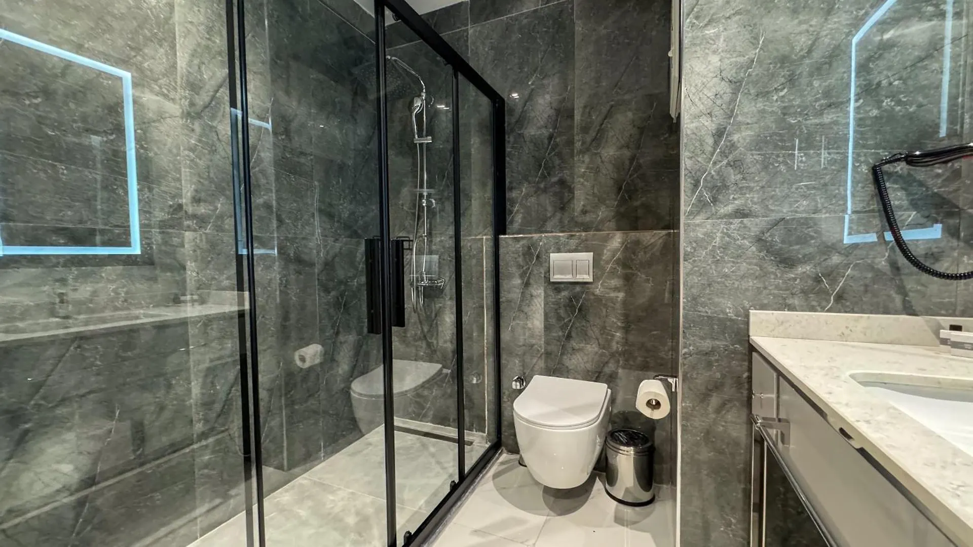 Alice Hotel Antalya Türkei