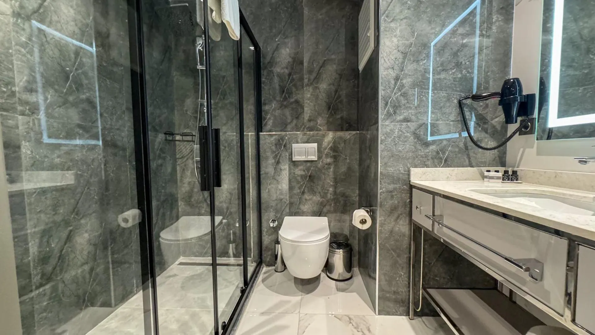 Alice Hotel Antalya Türkei