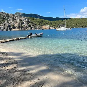 https://mavi-yengec-bungalows-and-hotel.aegeanhotels.net