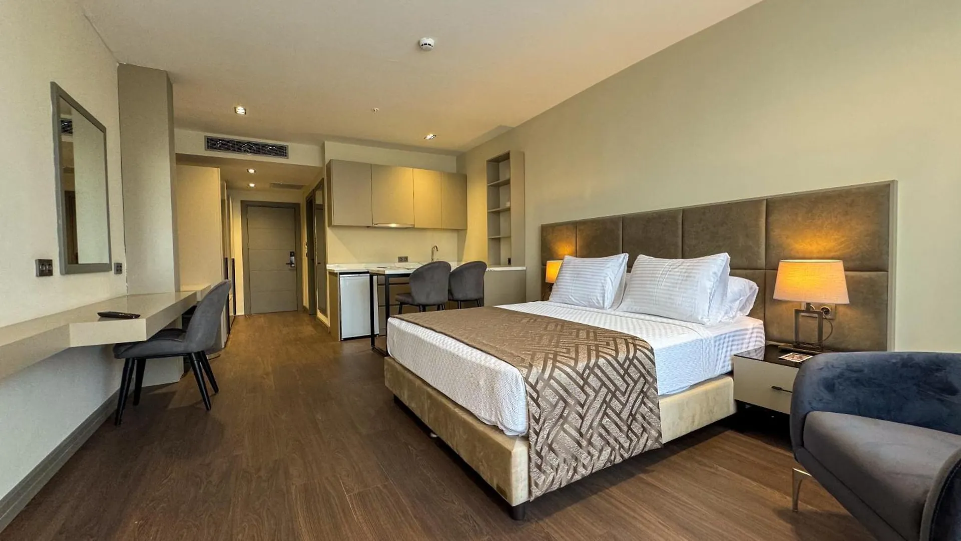 Alice Hotel Antalya